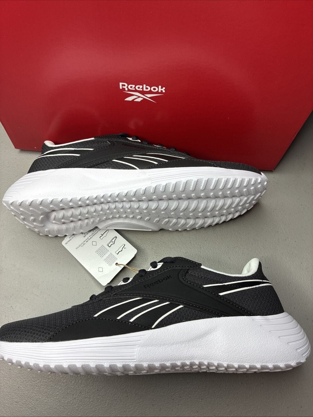 Reebok Lite 4 Women’s Black/White Running Shoe Size 7.5 New With Box 100209929